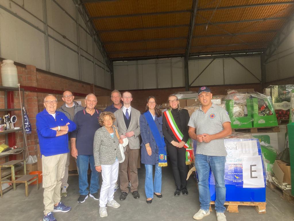 Generosa donazione di merce da In'S Mercato