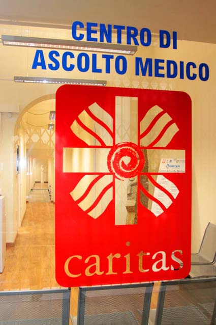 Video poliambulatorio medico Caritas e Agape
